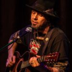 Evan Horne med ”WITNESS”